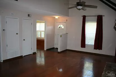 4165 April Rd, Pensacola, FL 32504 - Photo 8