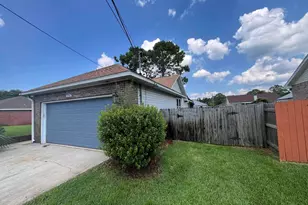 6436 Garden Dr, Gulf Breeze, FL 32563 - Photo 50
