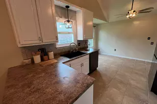 6436 Garden Dr, Gulf Breeze, FL 32563 - Photo 12