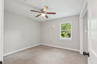 7474 Baywoods Ln, Pensacola, FL 32504 - Photo 20
