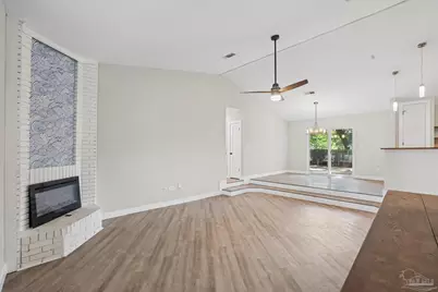 7474 Baywoods Ln, Pensacola, FL 32504 - Photo 8