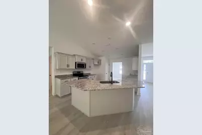 7660 Pine Bark St, Milton, FL 32583 - Photo 2