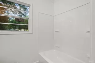 5502 Essex Rd, Pensacola, FL 32506 - Photo 16