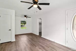 5502 Essex Rd, Pensacola, FL 32506 - Photo 4