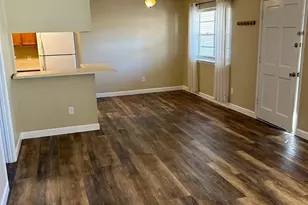 1200 Shoreline Dr, Gulf Breeze, FL 32561 - Photo 2