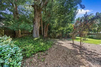1120 N Devilliers St, Pensacola, FL 32501 - Photo 34