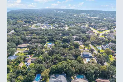 1311 Windsor Park Rd, Gulf Breeze, FL 32563 - Photo 12