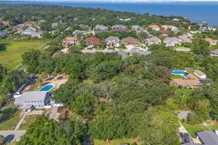 1311 Windsor Park Rd, Gulf Breeze, FL 32563 - Photo 10