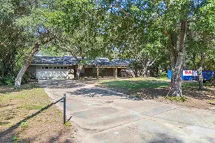 1311 Windsor Park Rd, Gulf Breeze, FL 32563 - Photo 2
