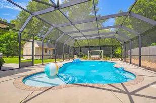 5909 Cherry Hill Cir, Pace, FL 32571 - Photo 4
