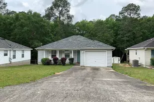 5294 Overbrook Dr, Milton, FL 32570 - Photo 1