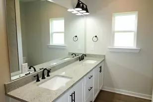 726 Giese Ln, Pensacola, FL 32506 - Photo 10