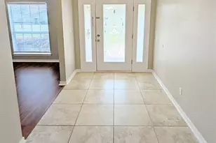 5963 Ashton Woods Cir, Milton, FL 32570 - Photo 4