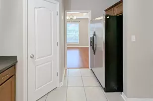 5963 Ashton Woods Cir, Milton, FL 32570 - Photo 8