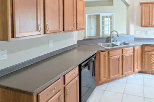 5963 Ashton Woods Cir, Milton, FL 32570 - Photo 10