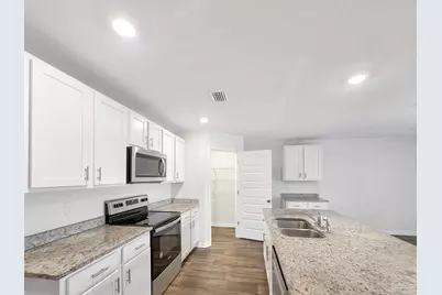 11010 Blacktail Loop, Pensacola, FL 32526 - Photo 4