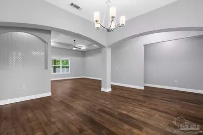 5779 Dunbar Cir, Milton, FL 32583 - Photo 10