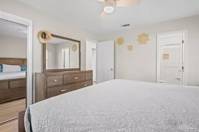 4570 Yacht Harbour Dr, Pensacola, FL 32514 - Photo 22