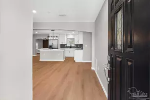 2031 Broyhill Ln, Pensacola, FL 32526 - Photo 4