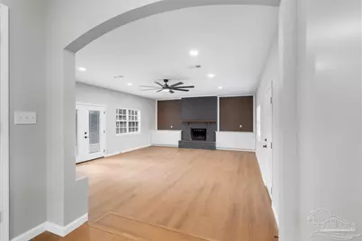 2031 Broyhill Ln, Pensacola, FL 32526 - Photo 18