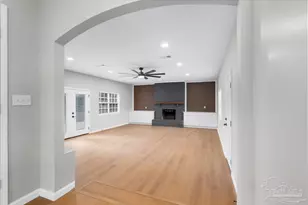 2031 Broyhill Ln, Pensacola, FL 32526 - Photo 18