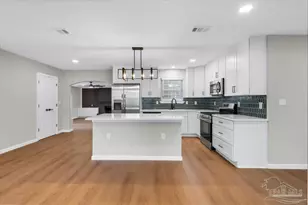 2031 Broyhill Ln, Pensacola, FL 32526 - Photo 10