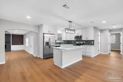 2031 Broyhill Ln, Pensacola, FL 32526 - Photo 12