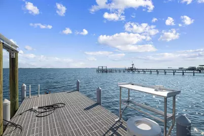 5469 Soundside Dr, Gulf Breeze, FL 32563 - Photo 56