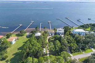 5469 Soundside Dr, Gulf Breeze, FL 32563 - Photo 58