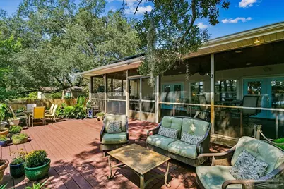 201 Edgewater Dr, Pensacola, FL 32507 - Photo 36