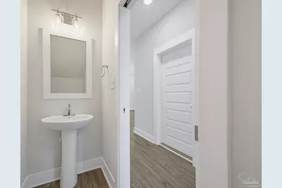 242 Junction Ave, Pensacola, FL 32502 - Photo 8