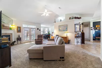 3312 Holt Cir, Pensacola, FL 32526 - Photo 18