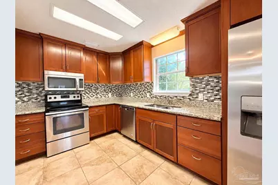 2825 Venetian Garden, Gulf Breeze, FL 32563 - Photo 12