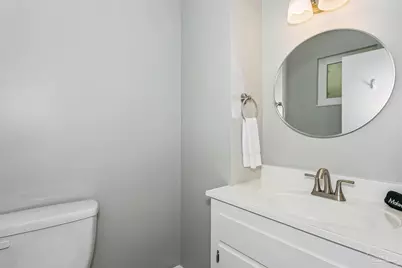 3117 W La Rua St #A & B, Pensacola, FL 32505 - Photo 8