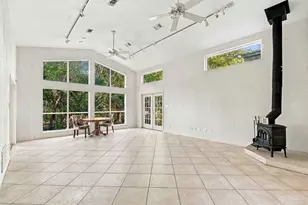 1466 Auburn Ct, Gulf Breeze, FL 32563 - Photo 1