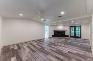 12400 Wildlife Rd, Holt, FL 32564 - Photo 8
