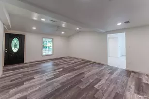12400 Wildlife Rd, Holt, FL 32564 - Photo 6