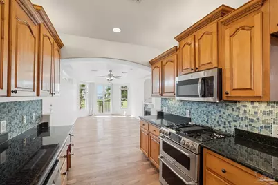 1806 Cypress St, Pensacola, FL 32502 - Photo 18