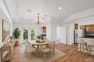 1806 Cypress St, Pensacola, FL 32502 - Photo 4