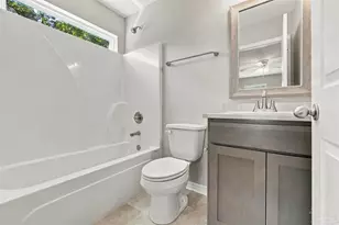 3017 Berwick St, Pensacola, FL 32503 - Photo 12