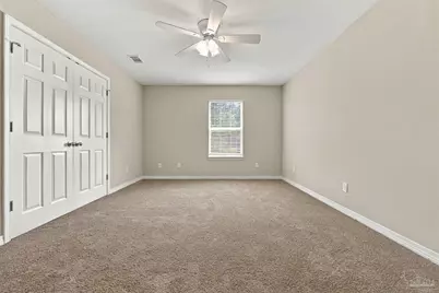 3017 Berwick St, Pensacola, FL 32503 - Photo 10