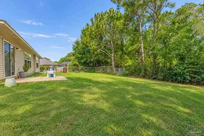 2056 Aurora Dr, Navarre, FL 32566 - Photo 28