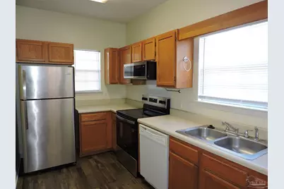 1284 Jasper St, Cantonment, FL 32533 - Photo 2