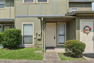 7202 Lago Vista Ct, Pensacola, FL 32506 - Photo 2