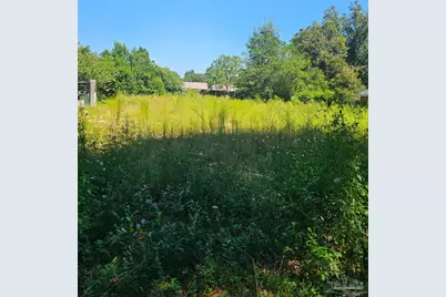 7025 Bittersweet Dr, Pensacola, FL 32506 - Photo 2