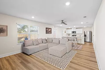 4924 Valor Ct, Pace, FL 32571 - Photo 2
