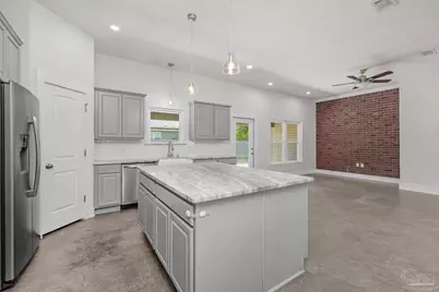 4902 Landmark Ln, Pace, FL 32571 - Photo 6