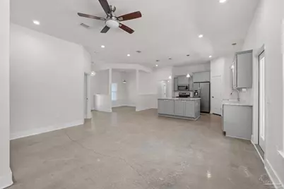 4902 Landmark Ln, Pace, FL 32571 - Photo 8