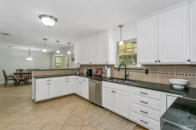 5638 Windham Rd, Milton, FL 32570 - Photo 12