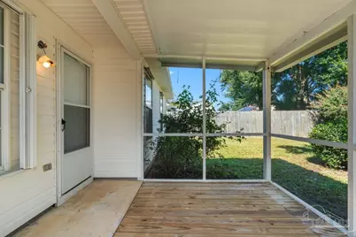 330 Hilburn Pl, Pensacola, FL 32504 - Photo 38